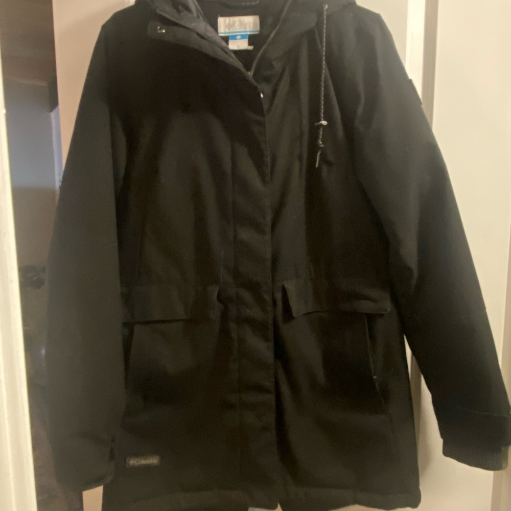 Columbia Women’s Waterproof Insulated Coat Parka Black